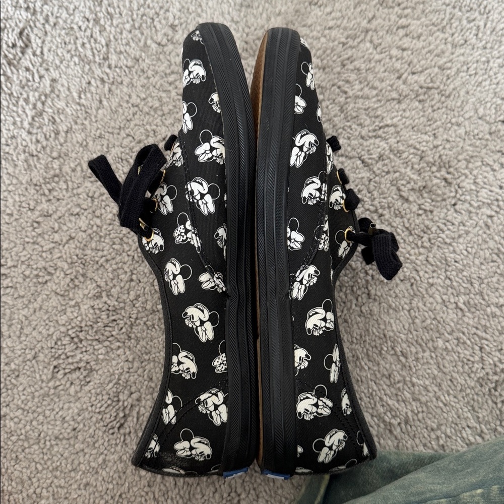 Keds Disney Minnie Mouse Black and White Sneakers - Size 7.5 - Picture 6 of 6
